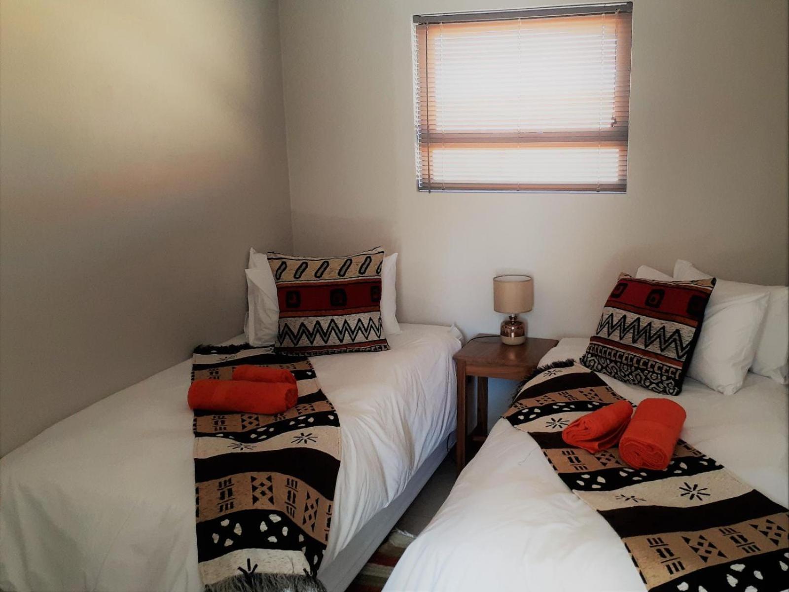 Eden Chalets Windhoek Oda fotoğraf