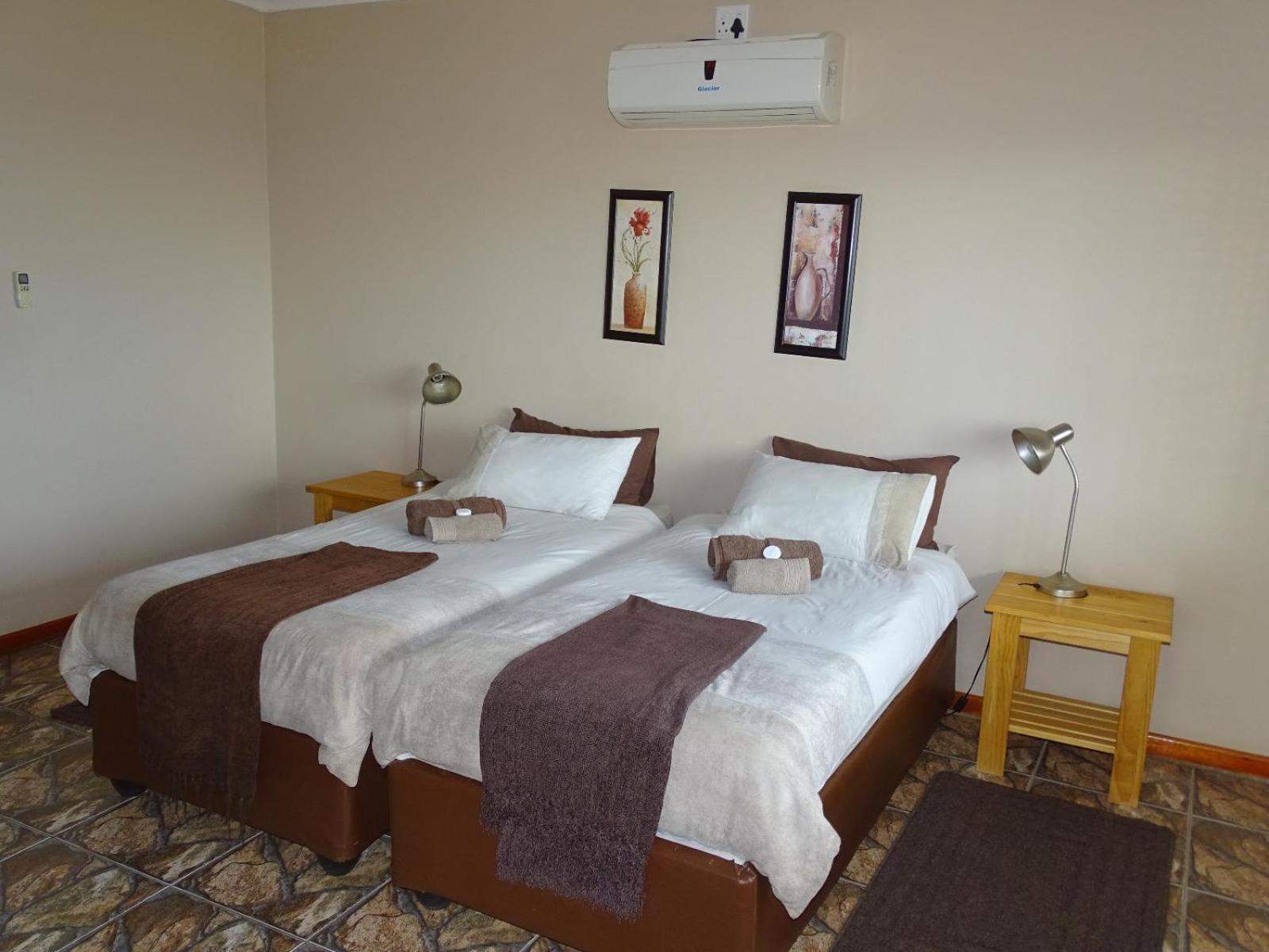 Eden Chalets Windhoek Oda fotoğraf