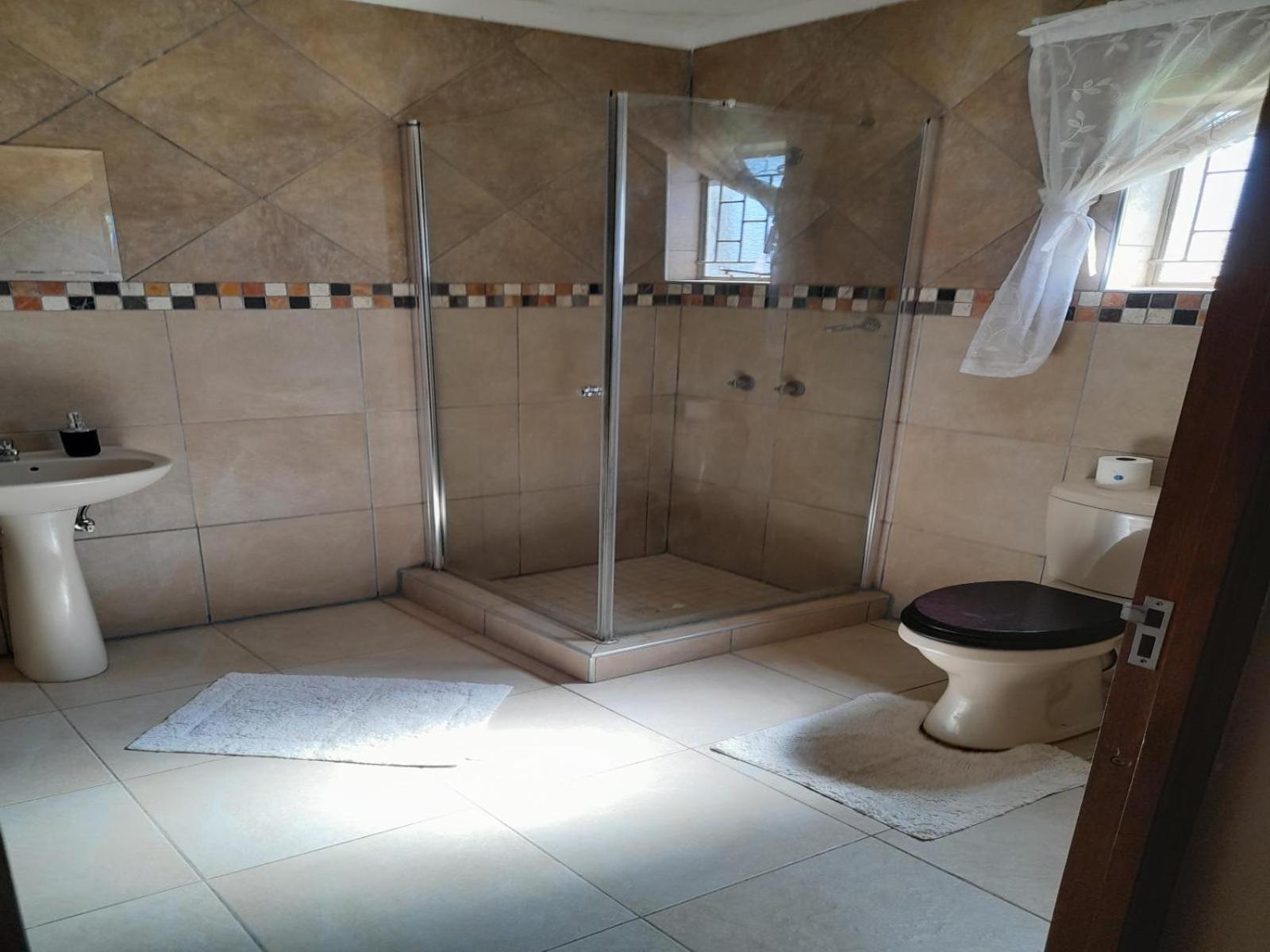 Eden Chalets Windhoek Oda fotoğraf