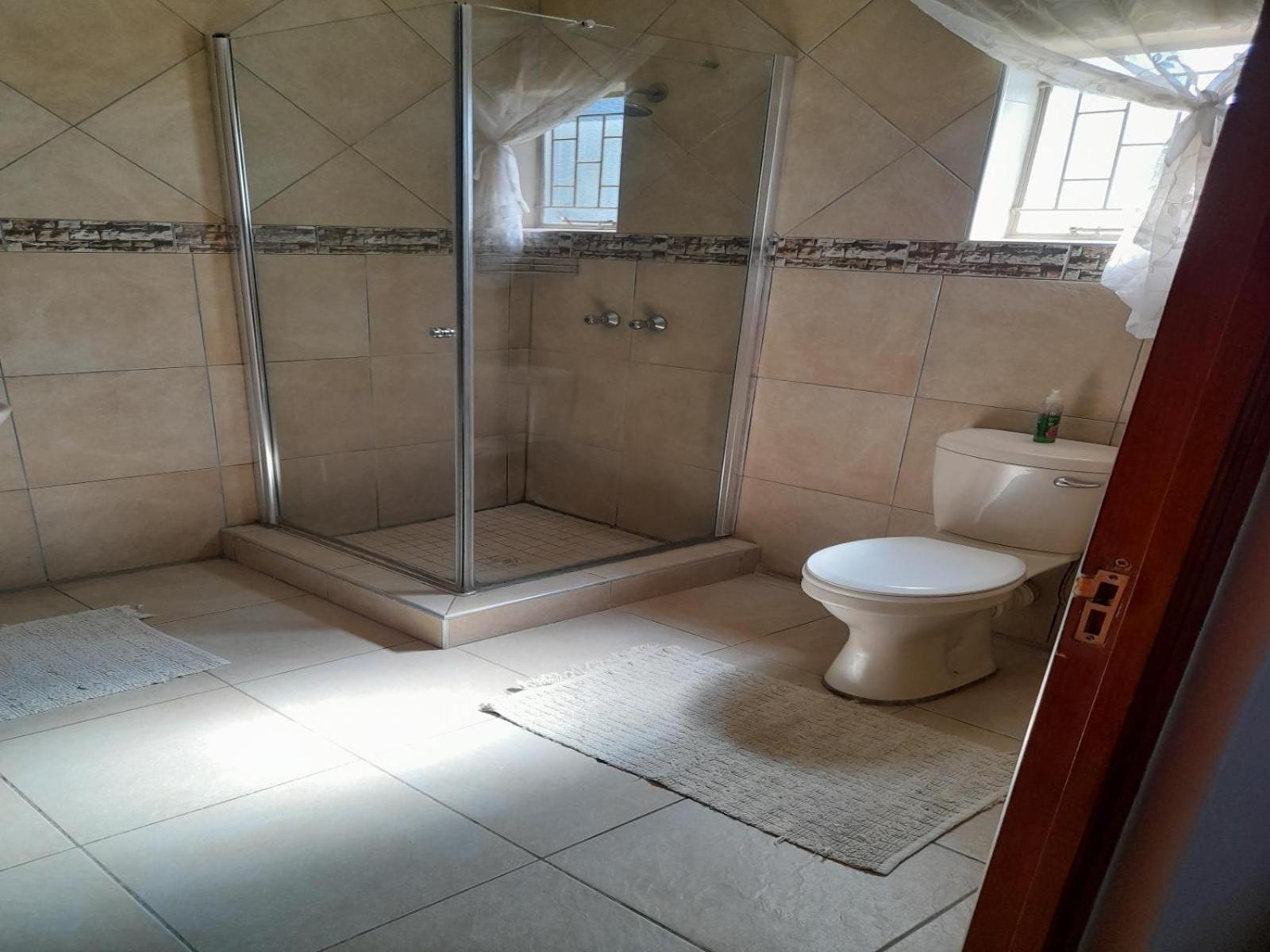 Eden Chalets Windhoek Oda fotoğraf